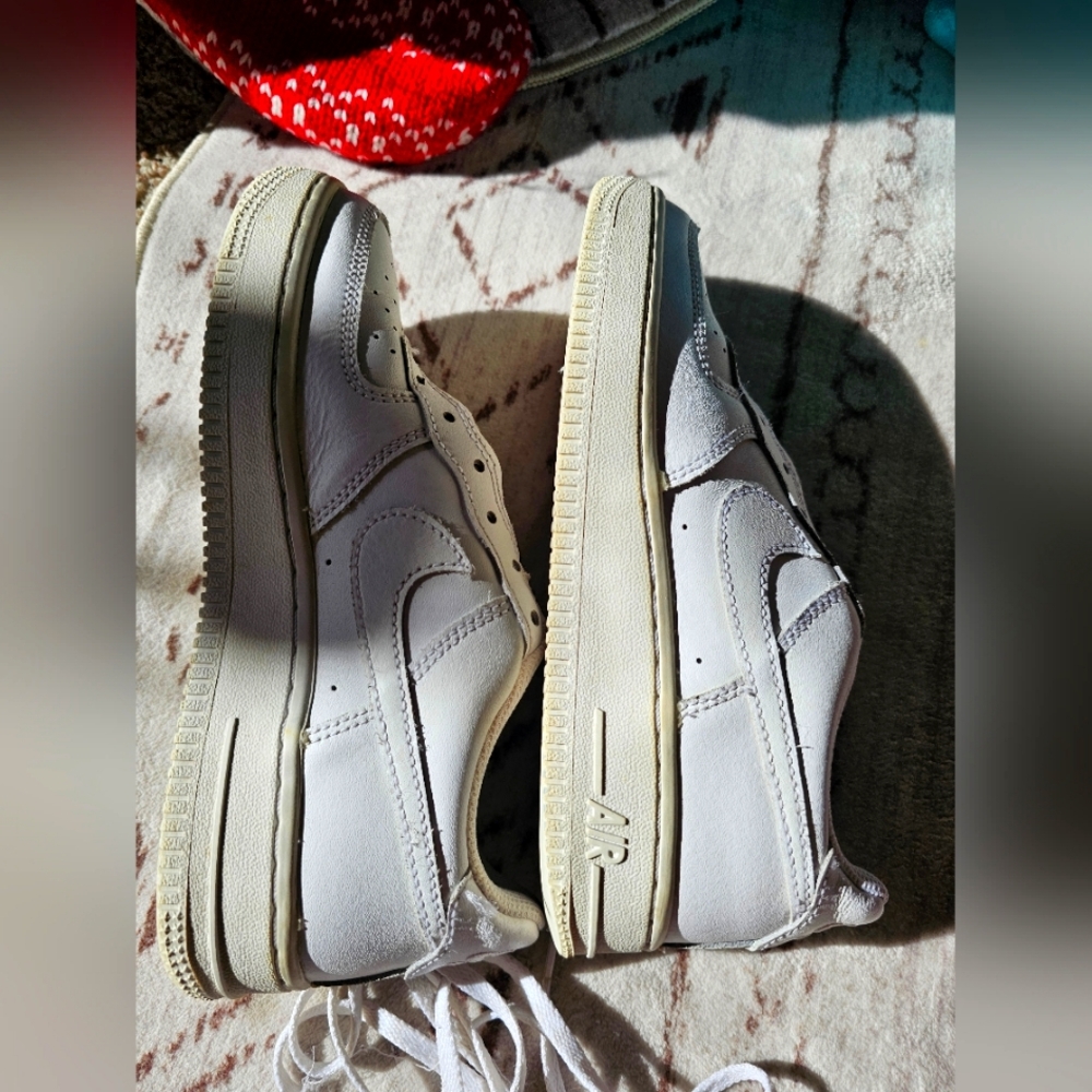 SIZE 4 Youth Airforce ones